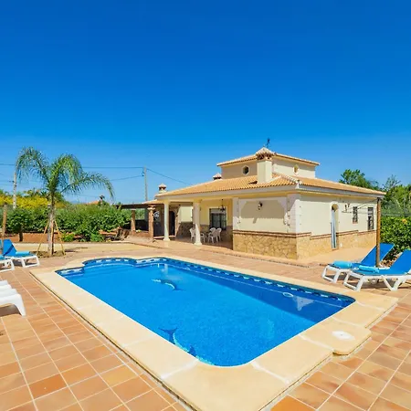 Cubo's Tinajas De La Dehesilla Holiday home